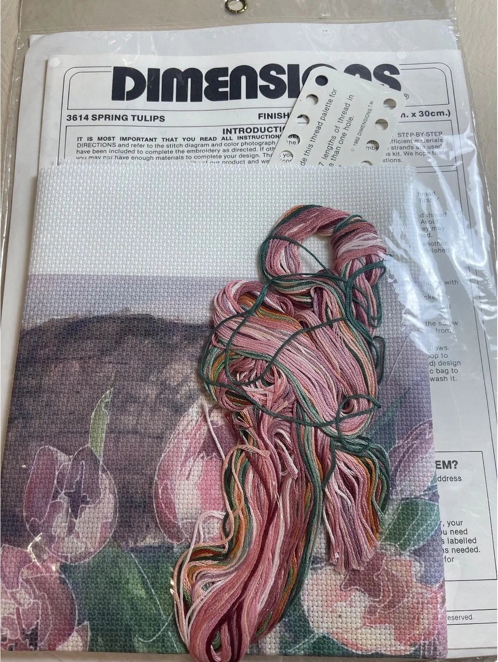 Vintage dimensions cross stitch spring tulips 3614